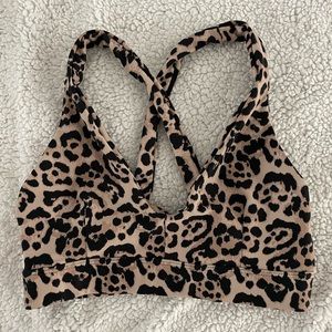 NWT Skatie leopard print “Max” sports bra